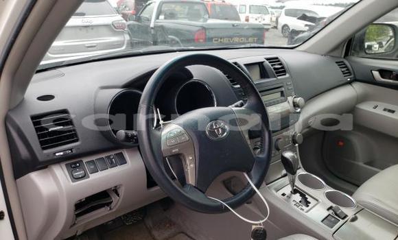Acheter Neuf Voiture Toyota Highlander Blanc à Badagry, État de Lagos Acheter Neuf Voiture Toyota Highlander Blanc à Badagry, État de Lagos