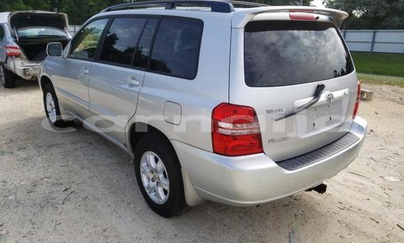 Buy New Toyota Highlander Silver Car in Badagry in Lagos State Buy New Toyota Highlander Silver Car in Badagry in Lagos State