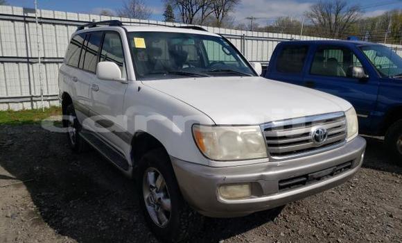 Buy New Toyota Land Cruiser White Car in Badagry in Lagos State Buy New Toyota Land Cruiser White Car in Badagry in Lagos State