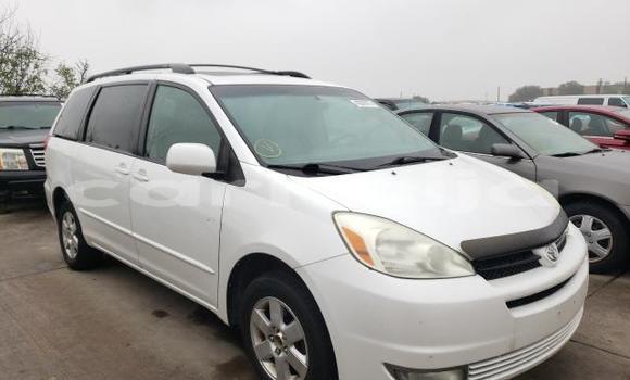 Acheter Neuf Voiture Toyota Sienna Blanc à Badagry, État de Lagos