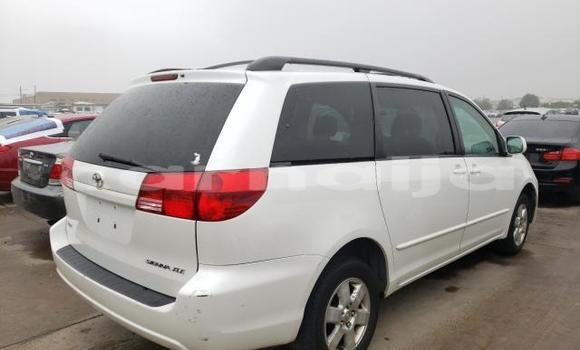 Acheter Neuf Voiture Toyota Sienna Blanc à Badagry, État de Lagos Acheter Neuf Voiture Toyota Sienna Blanc à Badagry, État de Lagos