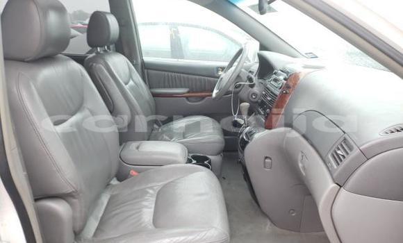 Acheter Neuf Voiture Toyota Sienna Blanc à Badagry, État de Lagos Acheter Neuf Voiture Toyota Sienna Blanc à Badagry, État de Lagos