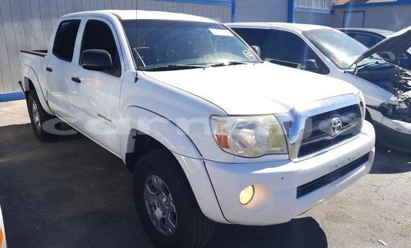 Buy New Toyota Tacoma White Car in Badagry in Lagos State Buy New Toyota Tacoma White Car in Badagry in Lagos State