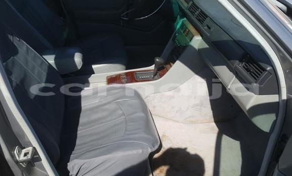 Acheter Neuf Voiture Mercedes-Benz 300–Series Gris à Badagry, État de Lagos Acheter Neuf Voiture Mercedes-Benz 300–Series Gris à Badagry, État de Lagos