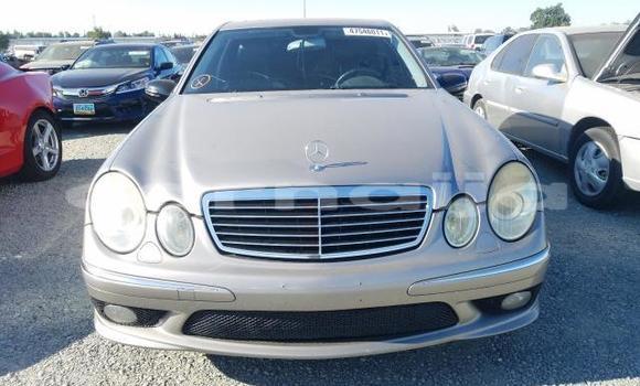 Acheter Neuf Voiture Mercedes-Benz E-klasse AMG Marron à Badagry, État de Lagos Acheter Neuf Voiture Mercedes-Benz E-klasse AMG Marron à Badagry, État de Lagos