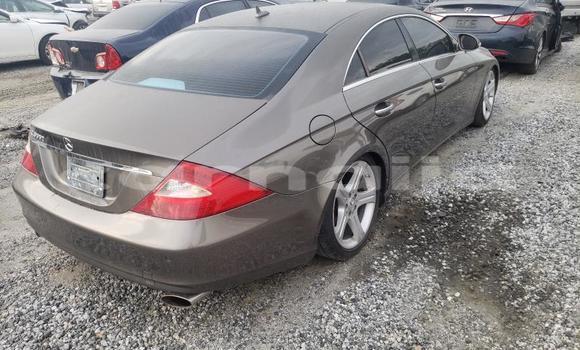 Acheter Neuf Voiture Mercedes-Benz CLS–Class Marron à Badagry, État de Lagos Acheter Neuf Voiture Mercedes-Benz CLS–Class Marron à Badagry, État de Lagos