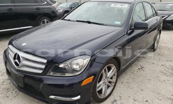 Acheter Neuf Voiture Mercedes-Benz 300–Series Noir à Badagry, État de Lagos Acheter Neuf Voiture Mercedes-Benz 300–Series Noir à Badagry, État de Lagos