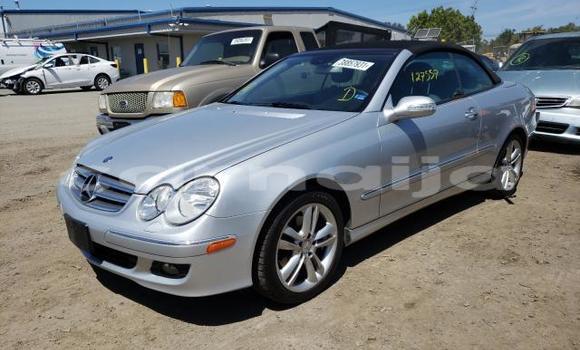 Acheter Neuf Voiture Mercedes-Benz CLK–Class Gris à Badagry, État de Lagos Acheter Neuf Voiture Mercedes-Benz CLK–Class Gris à Badagry, État de Lagos