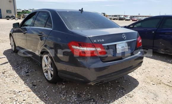 Acheter Neuf Voiture Mercedes-Benz E-Classe Autre à Badagry, État de Lagos Acheter Neuf Voiture Mercedes-Benz E-Classe Autre à Badagry, État de Lagos