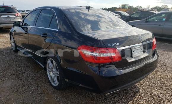 Acheter Neuf Voiture Mercedes-Benz E–Class Noir à Badagry, État de Lagos Acheter Neuf Voiture Mercedes-Benz E–Class Noir à Badagry, État de Lagos