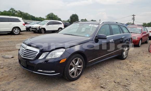 Acheter Neuf Voiture Mercedes-Benz E-Classe Noir à Badagry, État de Lagos Acheter Neuf Voiture Mercedes-Benz E-Classe Noir à Badagry, État de Lagos