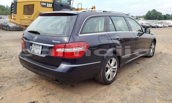 Acheter Neuf Voiture Mercedes-Benz E-Classe Noir à Badagry, État de Lagos Acheter Neuf Voiture Mercedes-Benz E-Classe Noir à Badagry, État de Lagos