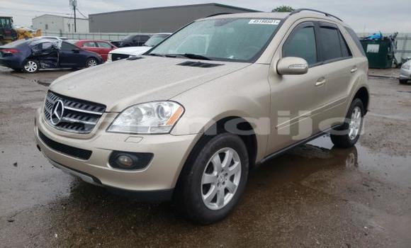 Buy New Mercedes-Benz ML–Class Brown Car in Badagry in Lagos State Buy New Mercedes-Benz ML–Class Brown Car in Badagry in Lagos State