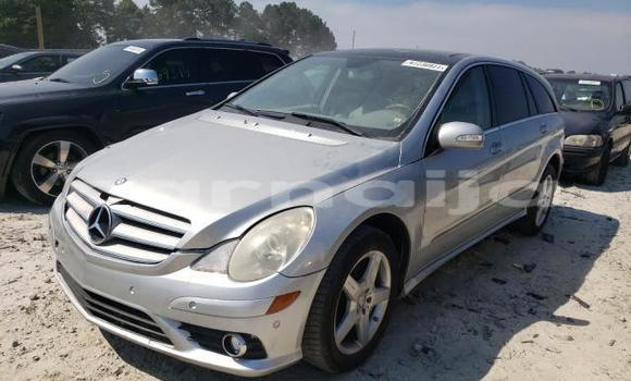 Acheter Neuf Voiture Mercedes-Benz R–Class Gris à Badagry, État de Lagos Acheter Neuf Voiture Mercedes-Benz R–Class Gris à Badagry, État de Lagos