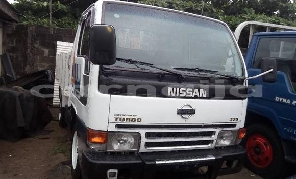 Acheter Occasion Utilitaire Nissan Evalia Autre à Lagos, État de Lagos Acheter Occasion Utilitaire Nissan Evalia Autre à Lagos, État de Lagos