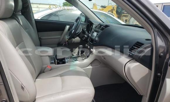 Buy New Toyota Highlander Black Car in Badagry in Lagos State Buy New Toyota Highlander Black Car in Badagry in Lagos State