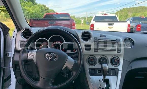 Buy Used Toyota Matrix White Car in Abuja in Lagos State Buy Used Toyota Matrix White Car in Abuja in Lagos State