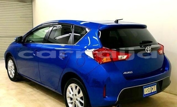 Buy Used Toyota Auris Blue Car in Abuja in Lagos State Buy Used Toyota Auris Blue Car in Abuja in Lagos State