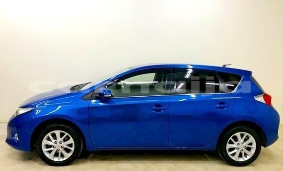 Buy Used Toyota Auris Blue Car in Abuja in Lagos State Buy Used Toyota Auris Blue Car in Abuja in Lagos State