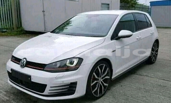 Buy Used Volkswagen Golf R32 White Car in Abeokuta in Ogun State