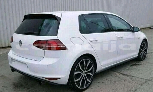 Acheter Occasion Voiture Volkswagen Golf R32 Blanc à Abeokuta, État d'Ogun Acheter Occasion Voiture Volkswagen Golf R32 Blanc à Abeokuta, État d'Ogun