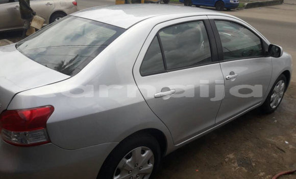 Acheter Occasion Voiture Toyota Yaris Gris à Benin City, Edo Acheter Occasion Voiture Toyota Yaris Gris à Benin City, Edo