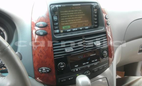 Acheter Occasion Voiture Toyota Sienna Gris à Ikeja, État de Lagos Acheter Occasion Voiture Toyota Sienna Gris à Ikeja, État de Lagos