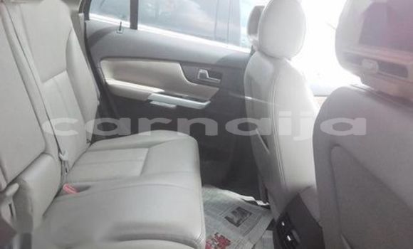 Acheter Occasion Voiture Ford Explorer Beige à Lagos, État de Lagos Acheter Occasion Voiture Ford Explorer Beige à Lagos, État de Lagos