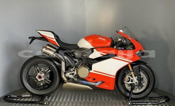 Acheter Import Moto Ducati Monster Autre à Ipokia, État d'Ogun Acheter Import Moto Ducati Monster Autre à Ipokia, État d'Ogun