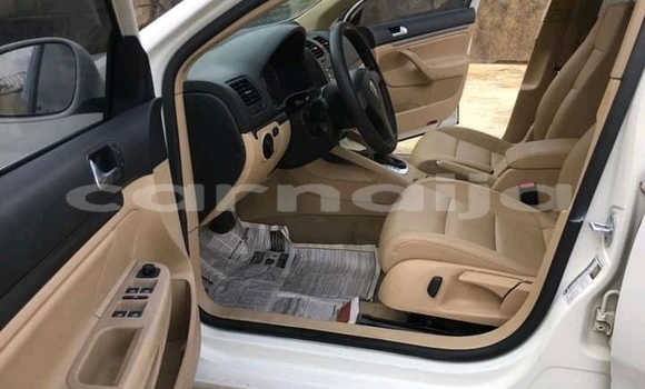 Acheter Occasion Voiture Volkswagen Jetta Blanc à Owode, État d'Ogun Acheter Occasion Voiture Volkswagen Jetta Blanc à Owode, État d'Ogun
