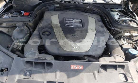 Acheter Neuf Voiture Mercedes Viano Noir à Lagos, État de Lagos Acheter Neuf Voiture Mercedes Viano Noir à Lagos, État de Lagos