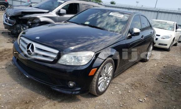 Acheter Neuf Voiture Mercedes Viano Noir à Lagos, État de Lagos Acheter Neuf Voiture Mercedes Viano Noir à Lagos, État de Lagos