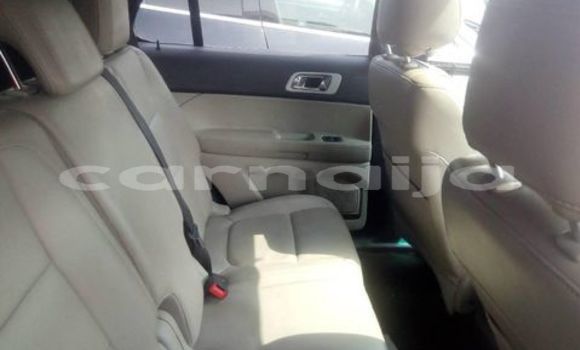 Acheter Import Voiture Ford Explorer Gris à Lagos, État de Lagos Acheter Import Voiture Ford Explorer Gris à Lagos, État de Lagos