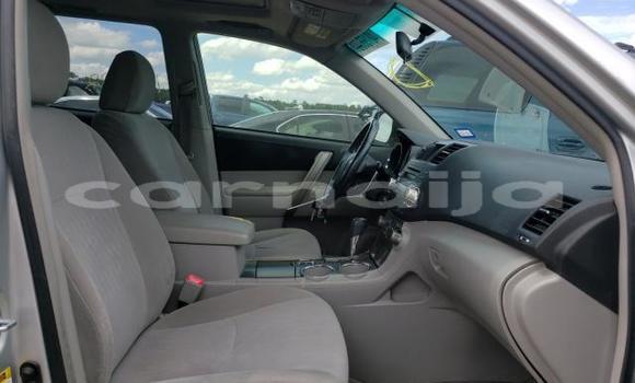 Buy New Toyota Highlander Other Car in Lagos in Lagos State Buy New Toyota Highlander Other Car in Lagos in Lagos State