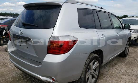 Buy New Toyota Highlander Other Car in Lagos in Lagos State Buy New Toyota Highlander Other Car in Lagos in Lagos State