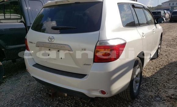 Acheter Neuf Voiture Toyota Highlander Blanc à Badagry, État de Lagos Acheter Neuf Voiture Toyota Highlander Blanc à Badagry, État de Lagos