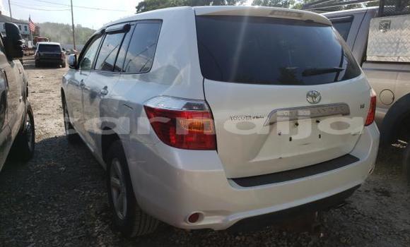 Acheter Neuf Voiture Toyota Highlander Blanc à Badagry, État de Lagos Acheter Neuf Voiture Toyota Highlander Blanc à Badagry, État de Lagos