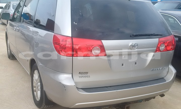 Buy Import Toyota Sienna Other Car in Gwagwalada in Federal Capital Territory