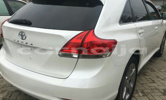 Acheter Occasion Voiture Toyota Venza Blanc à Egbeda, État d'Oyo Acheter Occasion Voiture Toyota Venza Blanc à Egbeda, État d'Oyo