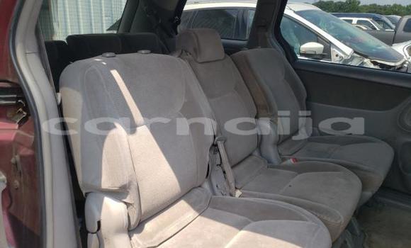 Acheter Neuf Voiture Toyota Sienna Rouge à Lagos, État de Lagos Acheter Neuf Voiture Toyota Sienna Rouge à Lagos, État de Lagos