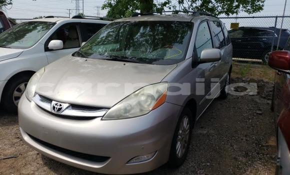Acheter Neuf Voiture Toyota Sienna Autre à Badagry, État de Lagos Acheter Neuf Voiture Toyota Sienna Autre à Badagry, État de Lagos