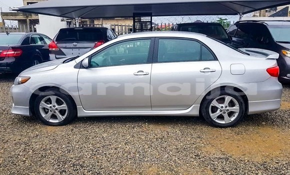 Acheter Import Voiture Toyota Corolla Gris à Ipokia, État d'Ogun Acheter Import Voiture Toyota Corolla Gris à Ipokia, État d'Ogun