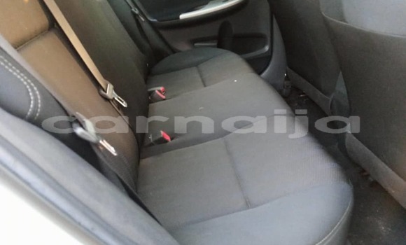 Acheter Import Voiture Toyota Corolla Blanc à Ipokia, État d'Ogun Acheter Import Voiture Toyota Corolla Blanc à Ipokia, État d'Ogun