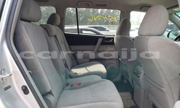 Buy New Toyota Highlander Silver Car in Badagry in Lagos State Buy New Toyota Highlander Silver Car in Badagry in Lagos State