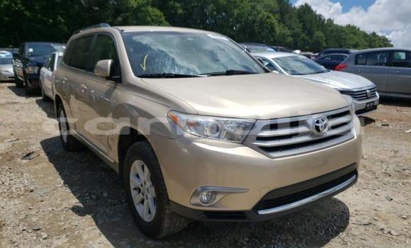 Buy New Toyota Highlander Brown Car in Badagry in Lagos State