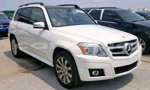 Buy Used Mercedes-Benz GLK–Class White Car in Anambra in Anambra Buy Used Mercedes-Benz GLK–Class White Car in Anambra in Anambra