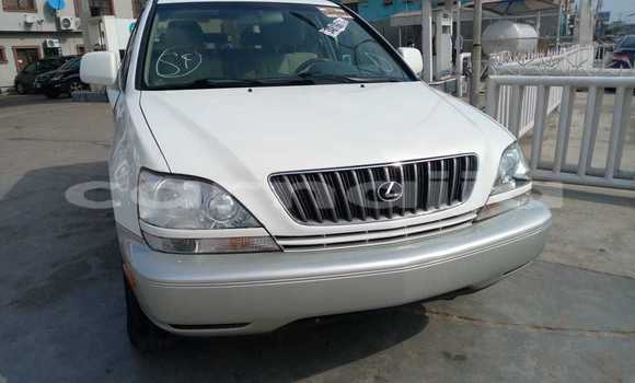 Acheter Import Voiture Lexus RX 300 Blanc à Lagos, État de Lagos