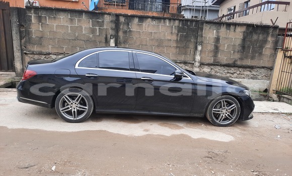 Buy Import Mercedes-Benz E–Class Black Car in Lagos in Lagos State Buy Import Mercedes-Benz E–Class Black Car in Lagos in Lagos State