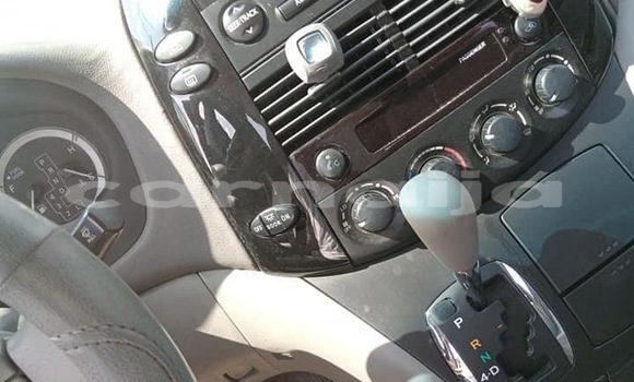 Acheter Occasion Voiture Toyota Sienna Gris à Yenagoa, État de Bayelsa Acheter Occasion Voiture Toyota Sienna Gris à Yenagoa, État de Bayelsa