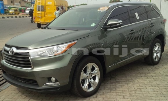 Buy Used Toyota Highlander Black Car in Lagos in Lagos State Buy Used Toyota Highlander Black Car in Lagos in Lagos State